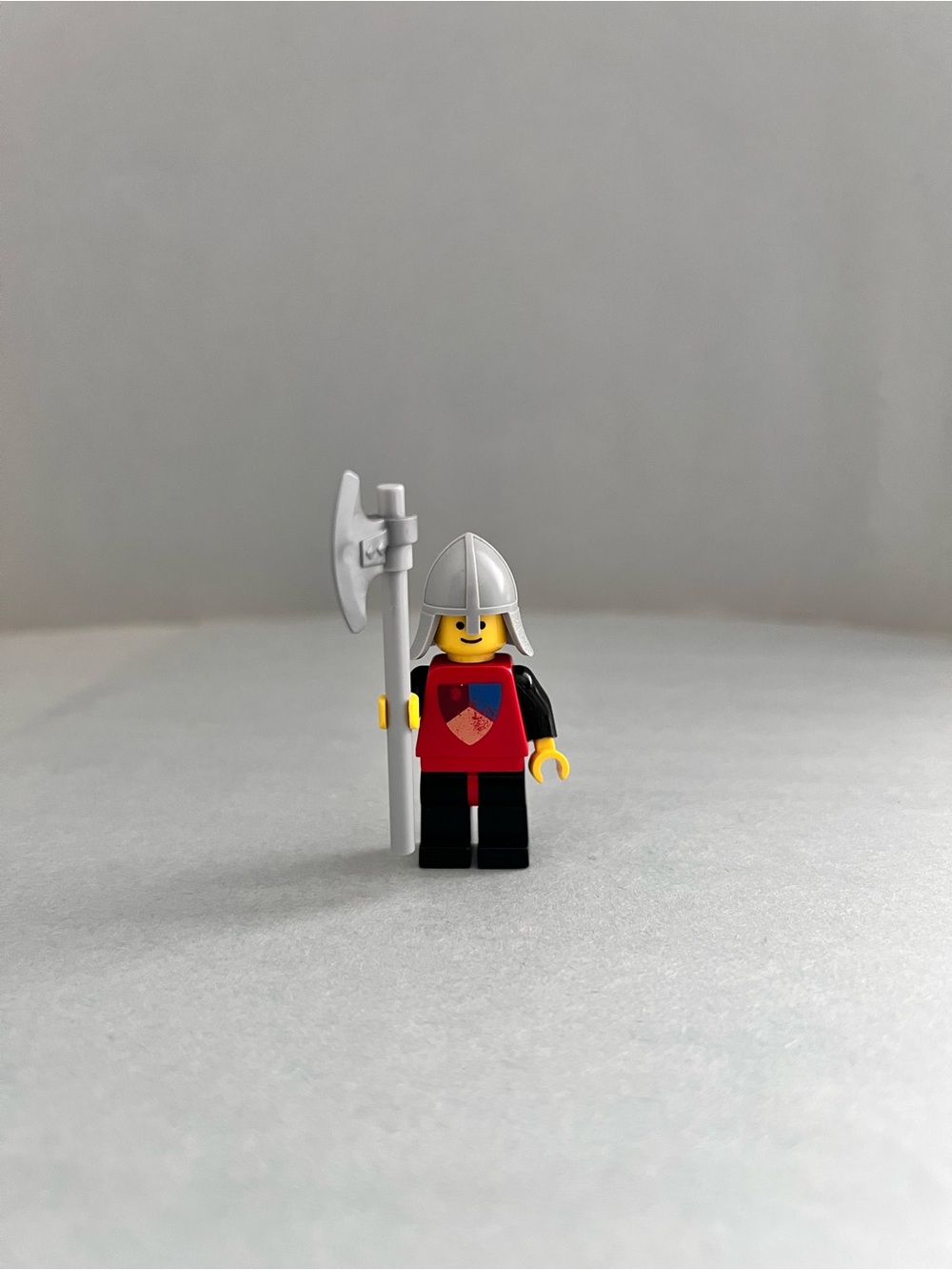 LEGO Castle Classic Guard Knight Minifigure